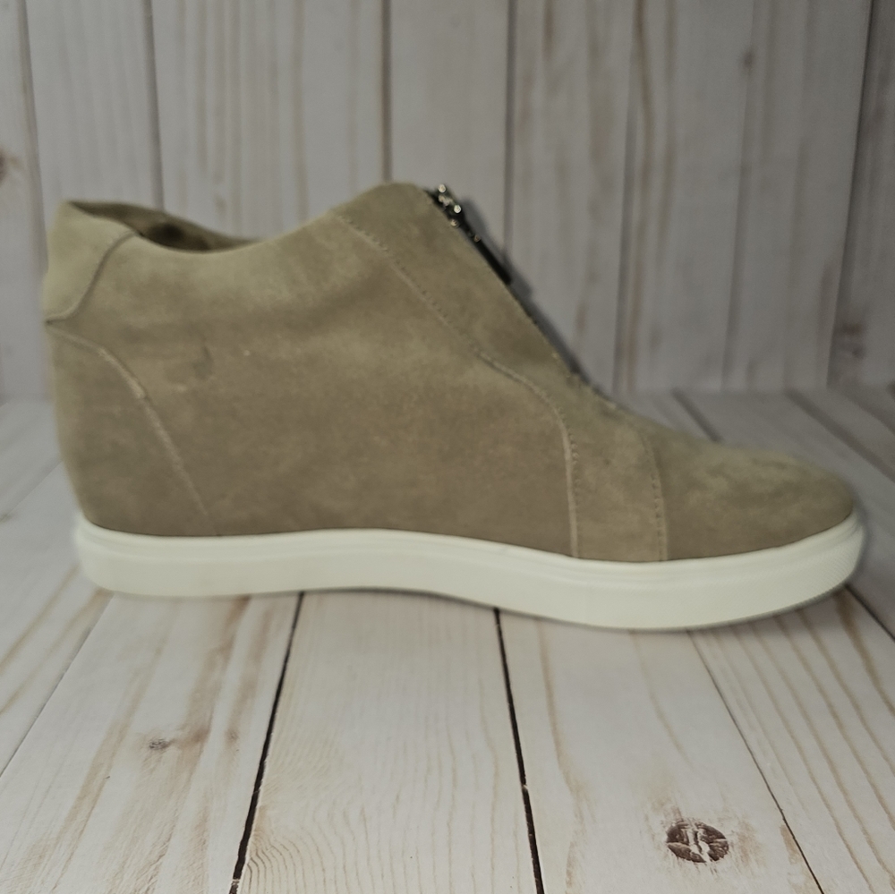 Blondo worn once Waterproof Suede Glenda Wedge Sneakers - Picture 5 of 10